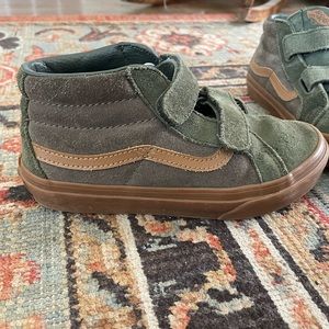 Vans Youth Sk8-Hi Green Suede